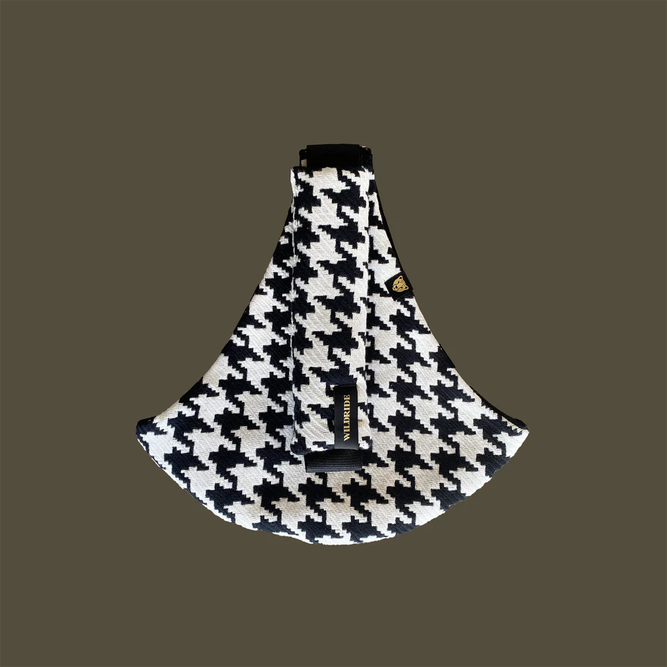 Wildride Draagzak-Heupdrager voor Peuter Swing Carrier Chequered Pied de Poule Black-White