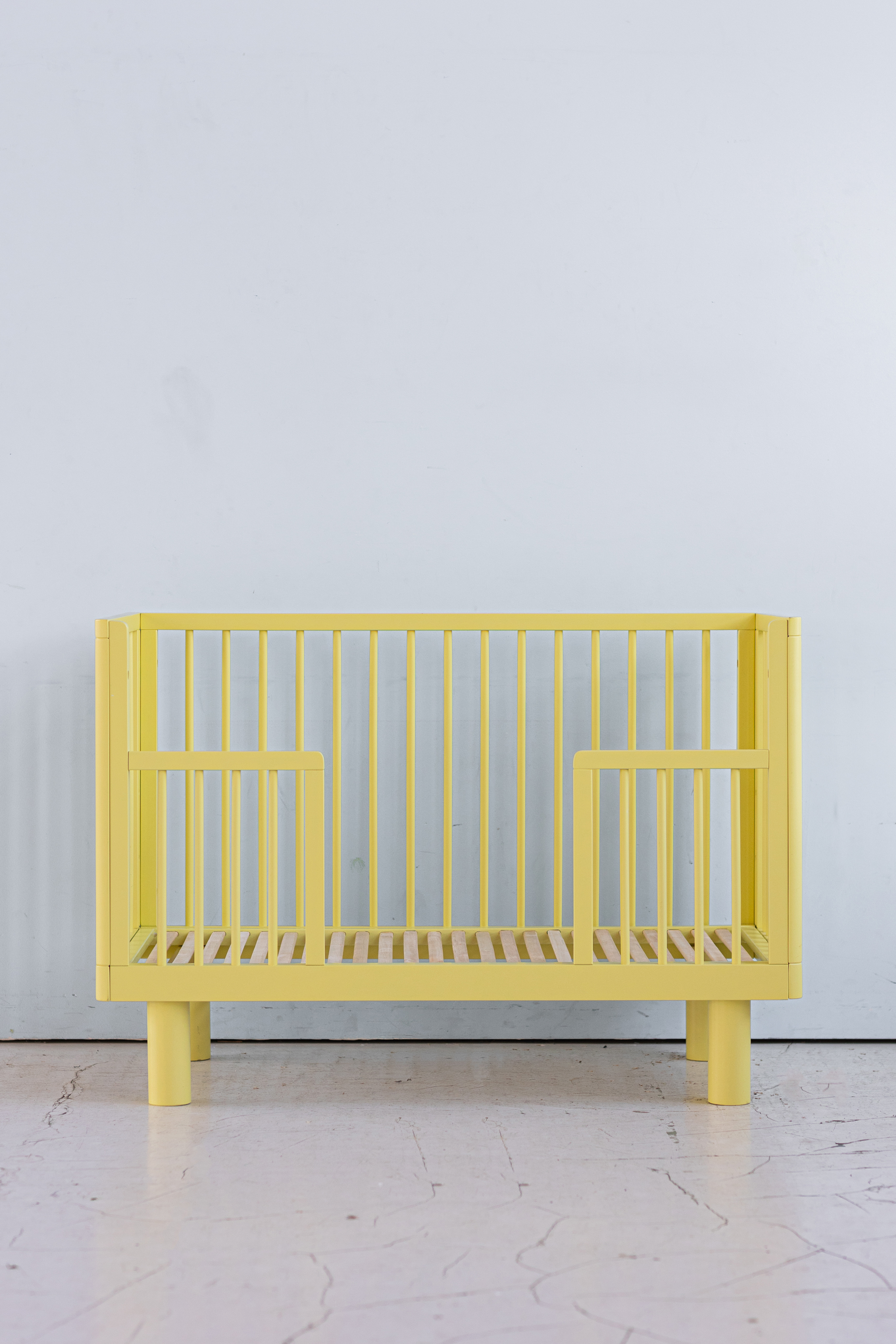 Karl&Fric Bed Nox Cot met Junior Rails Yellow 120x60 cm