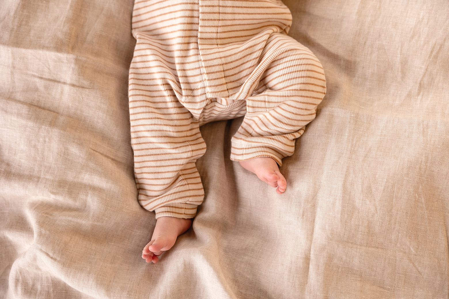 Nixnut Onesie Tof Caramel Stripe