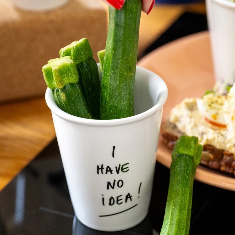 Helen B Beker I Have No Idea 220ml - Porselein - 8x9.5 cm