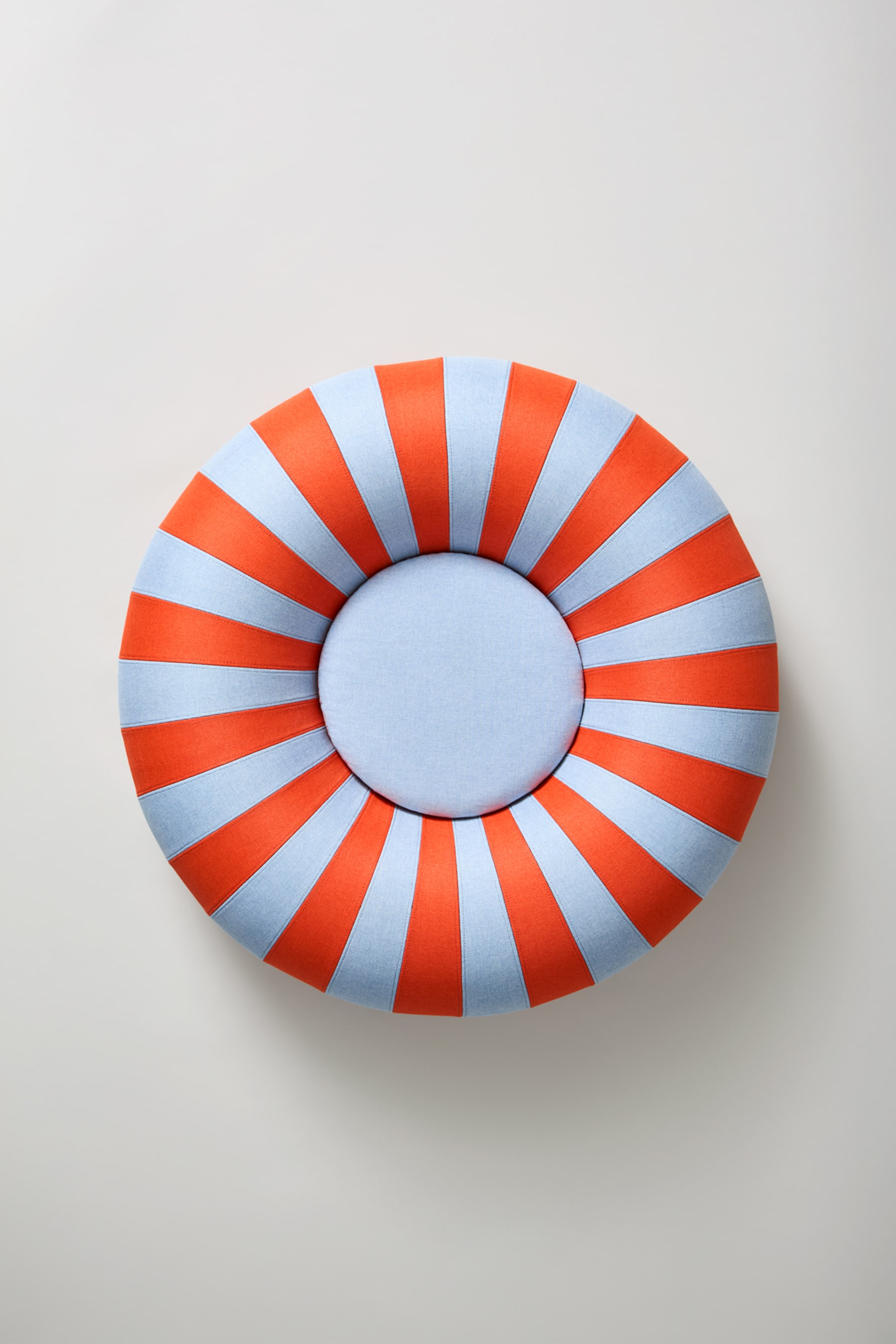Studio About Zitzak Blue-Red medium