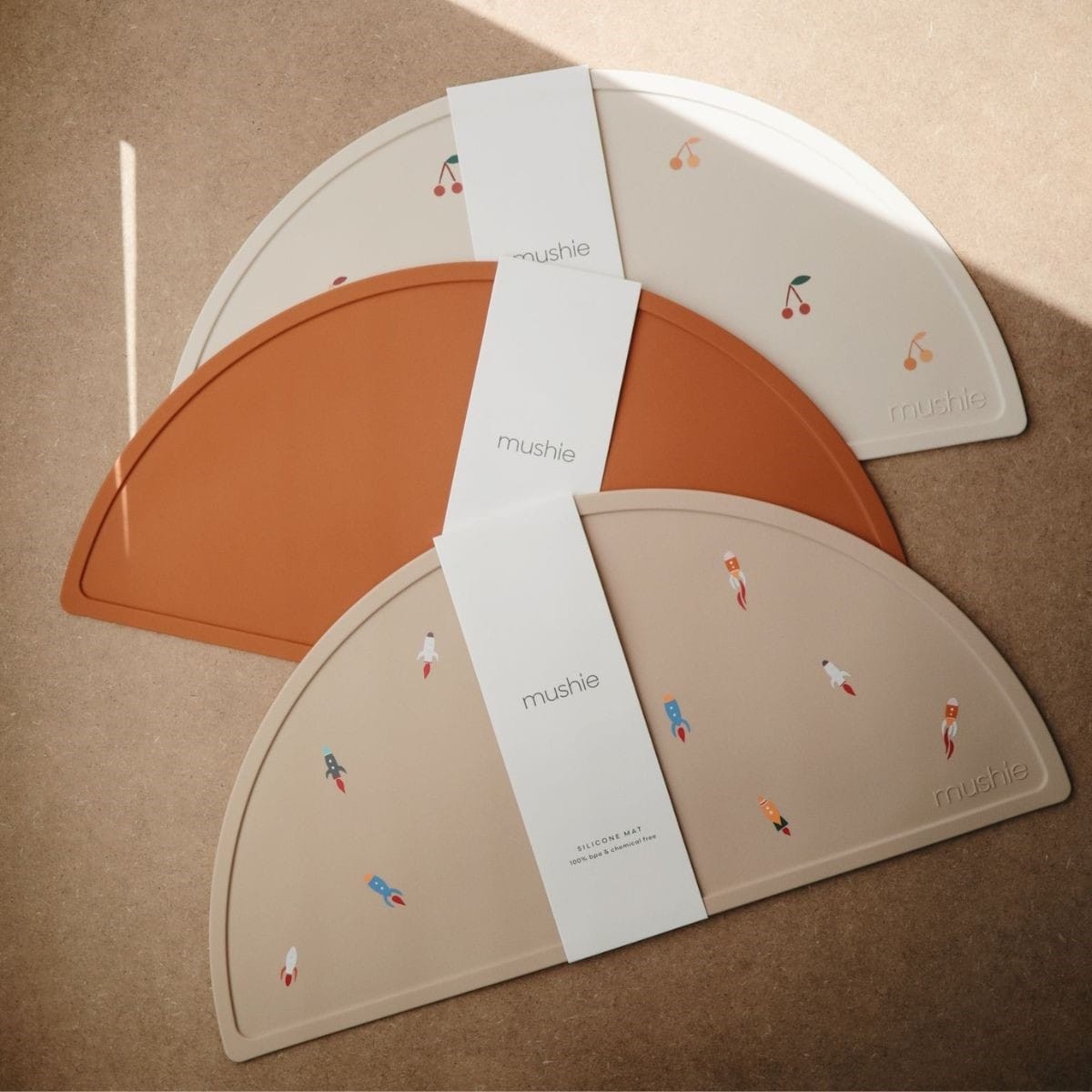 Mushie Placemat Silicone Rocket 48x23 cm