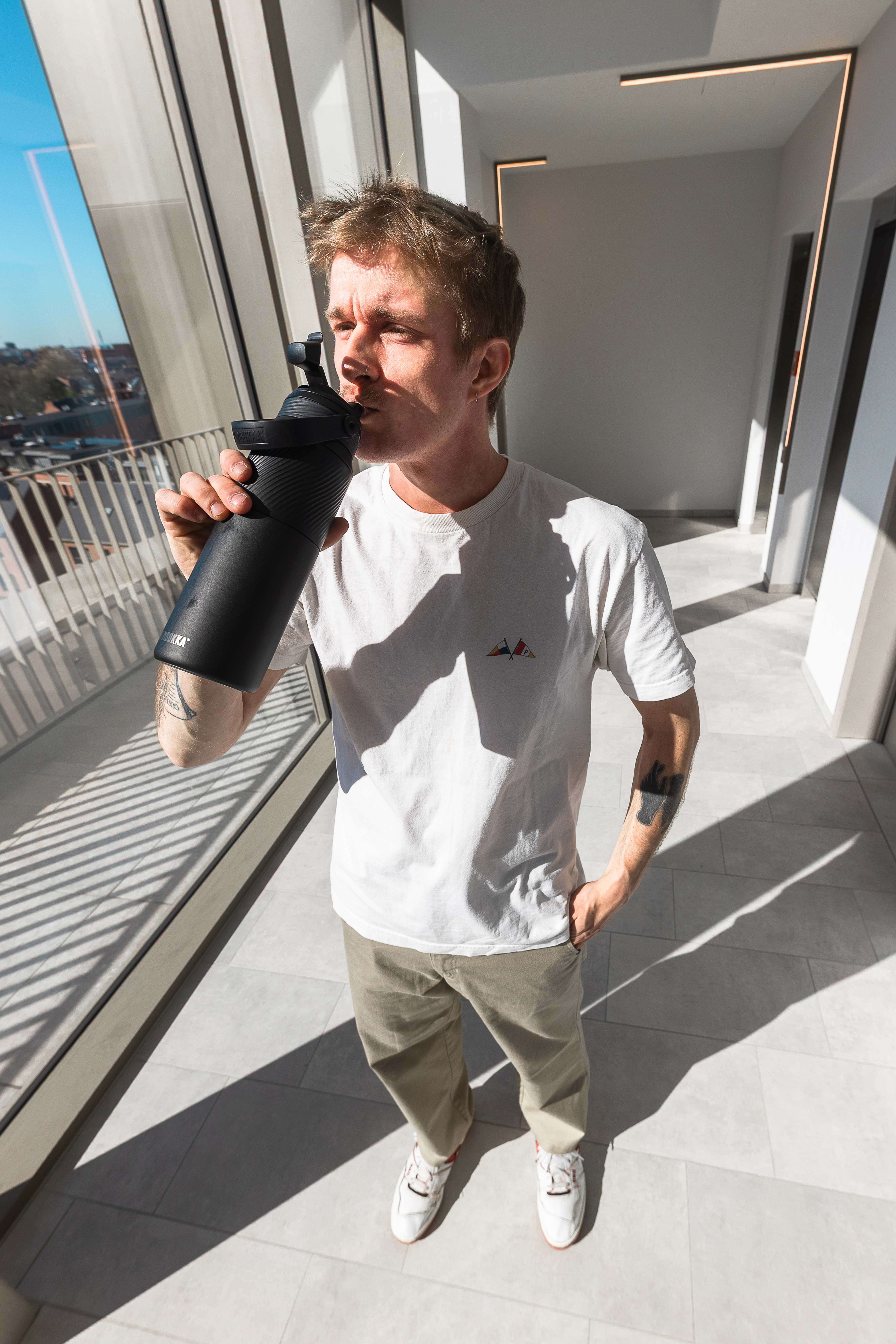 Kambukka Isoleerfles Dupla 1000ml Black Raven - 2-in-1 Deksel