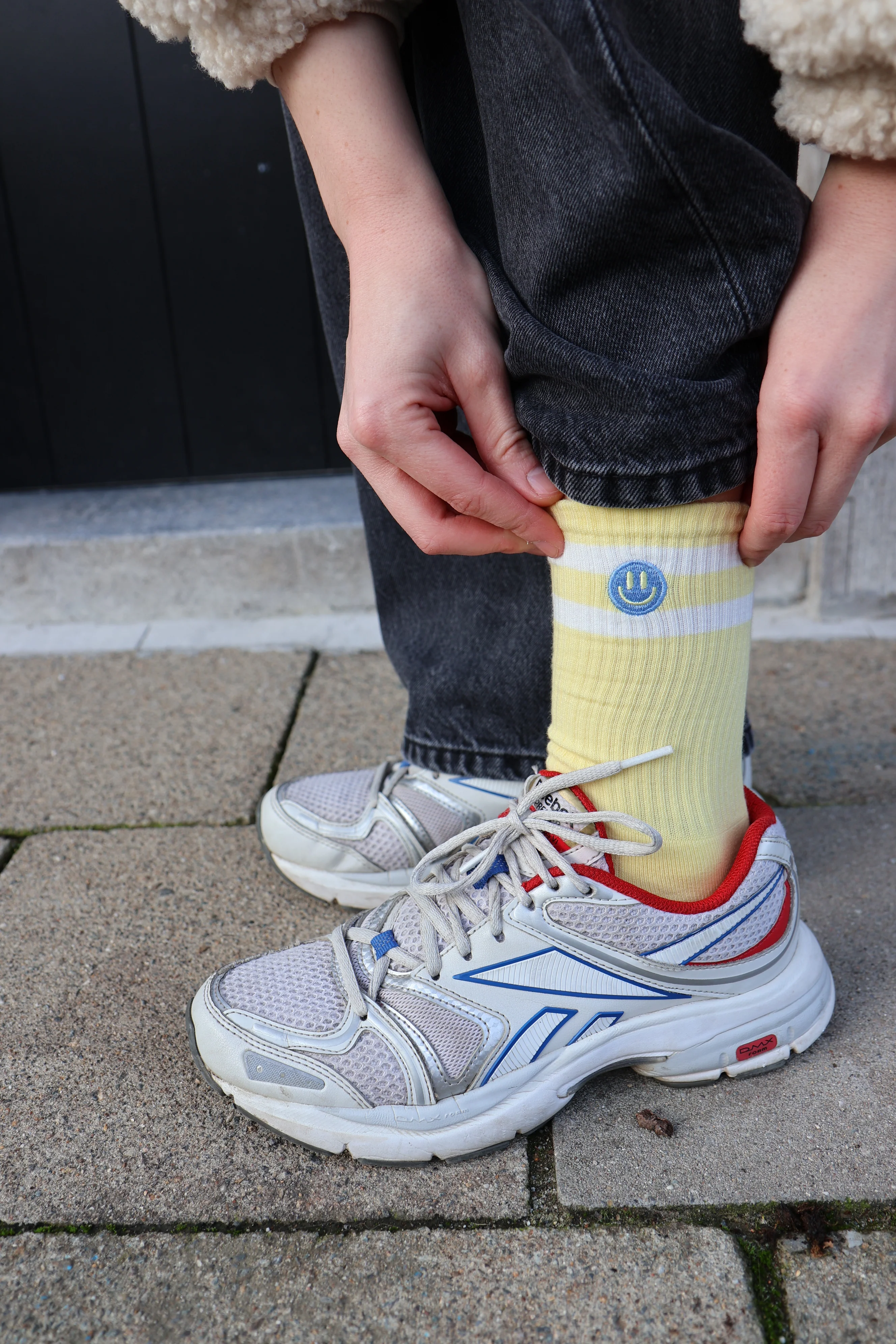 Elle and Rapha Adult Sokken Smiley Butter Yellow maat 37-41