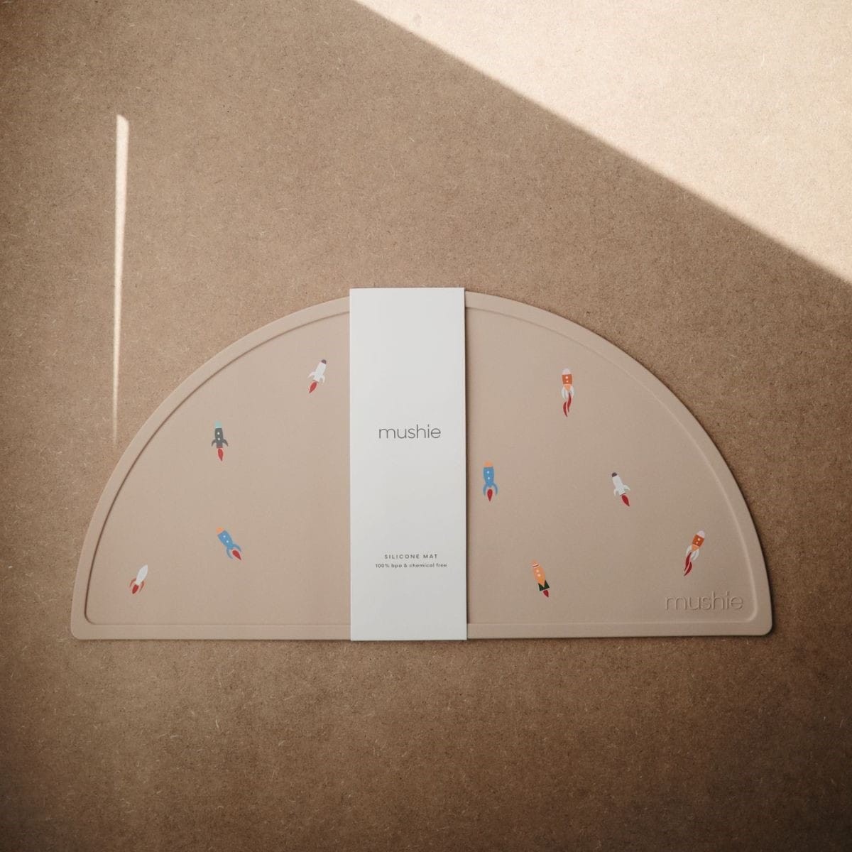 Mushie Placemat Silicone Rocket 48x23 cm
