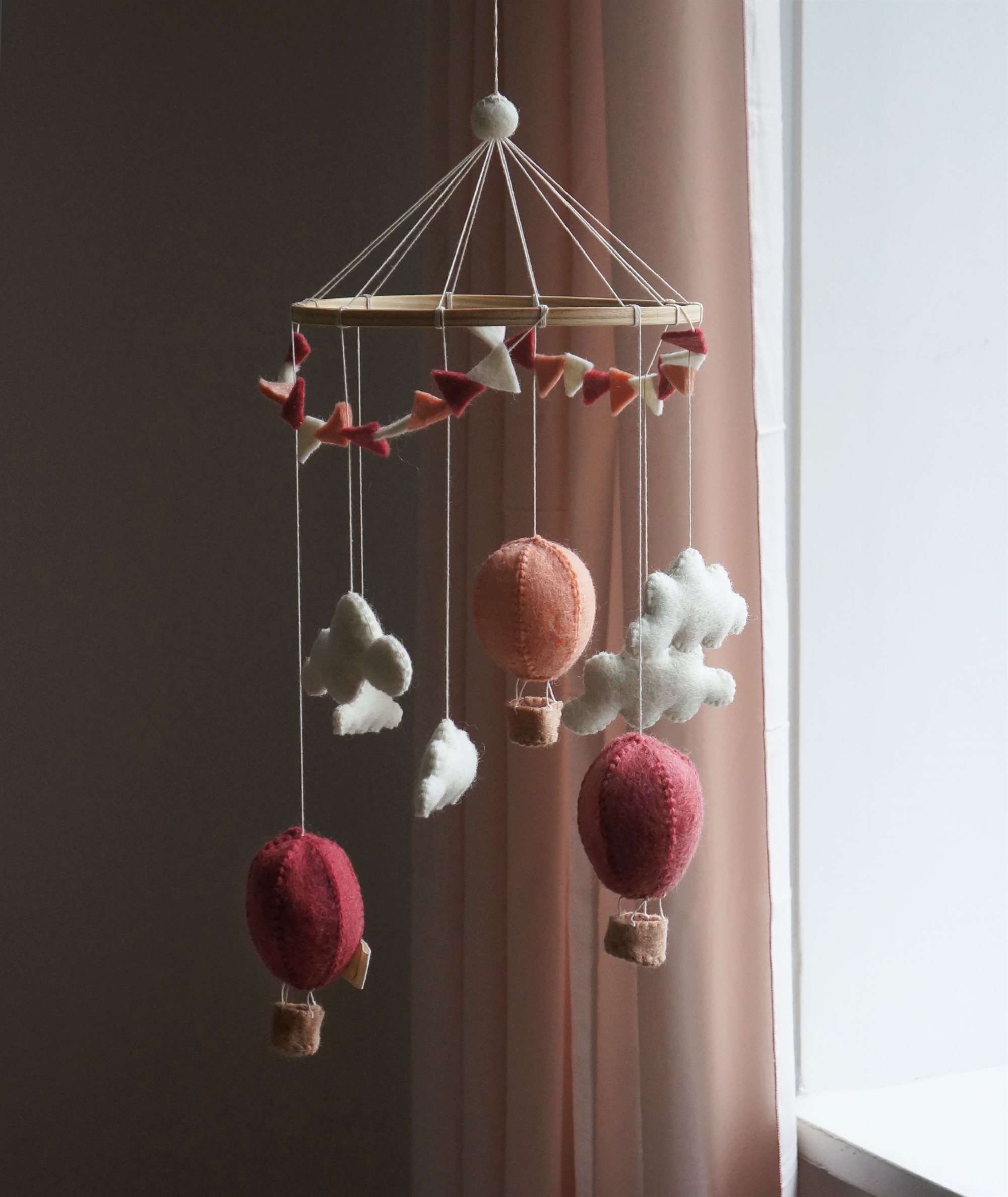 Gamcha Mobiel Luchtballonnen Coral