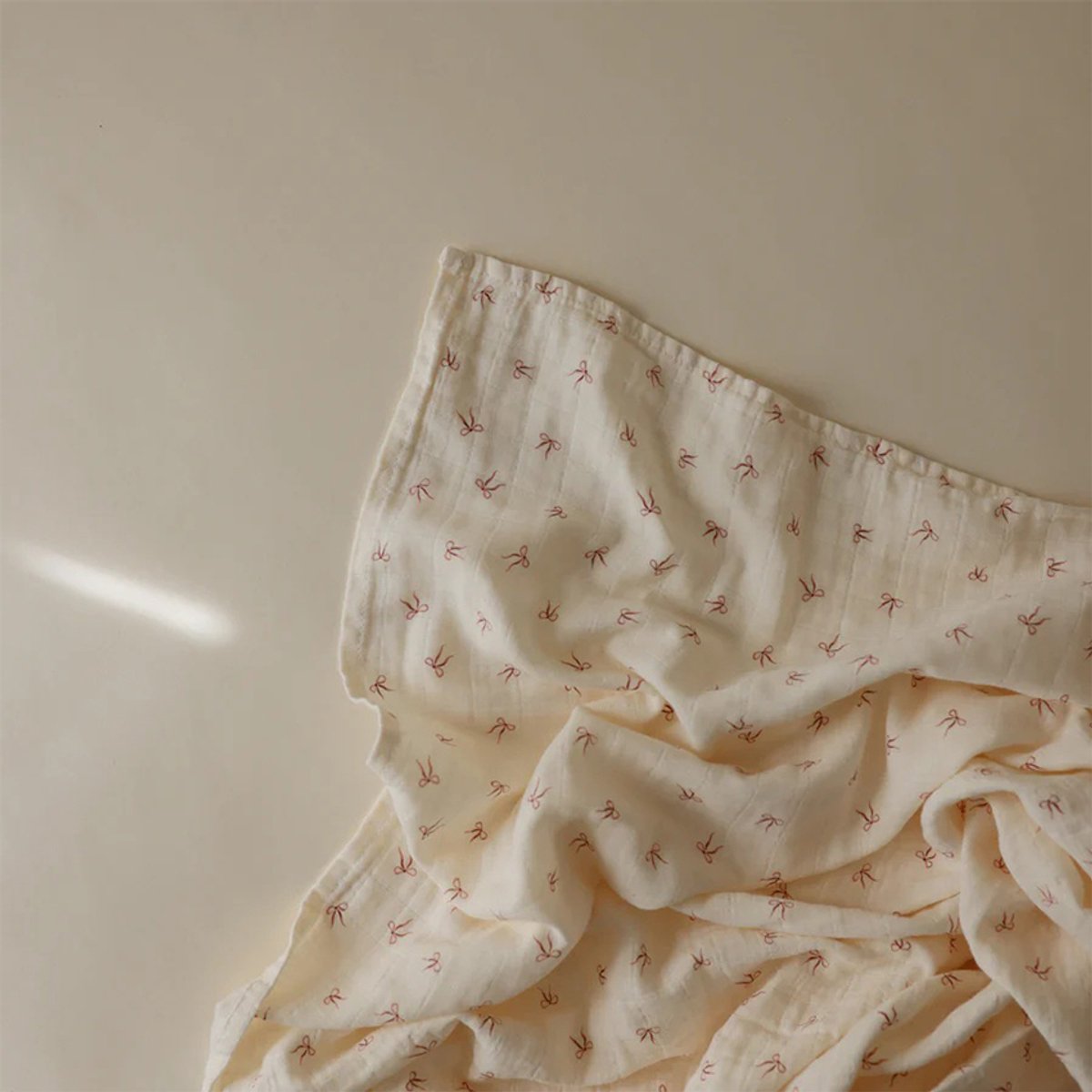 Mushie Tetradoek Bows 120x120 cm