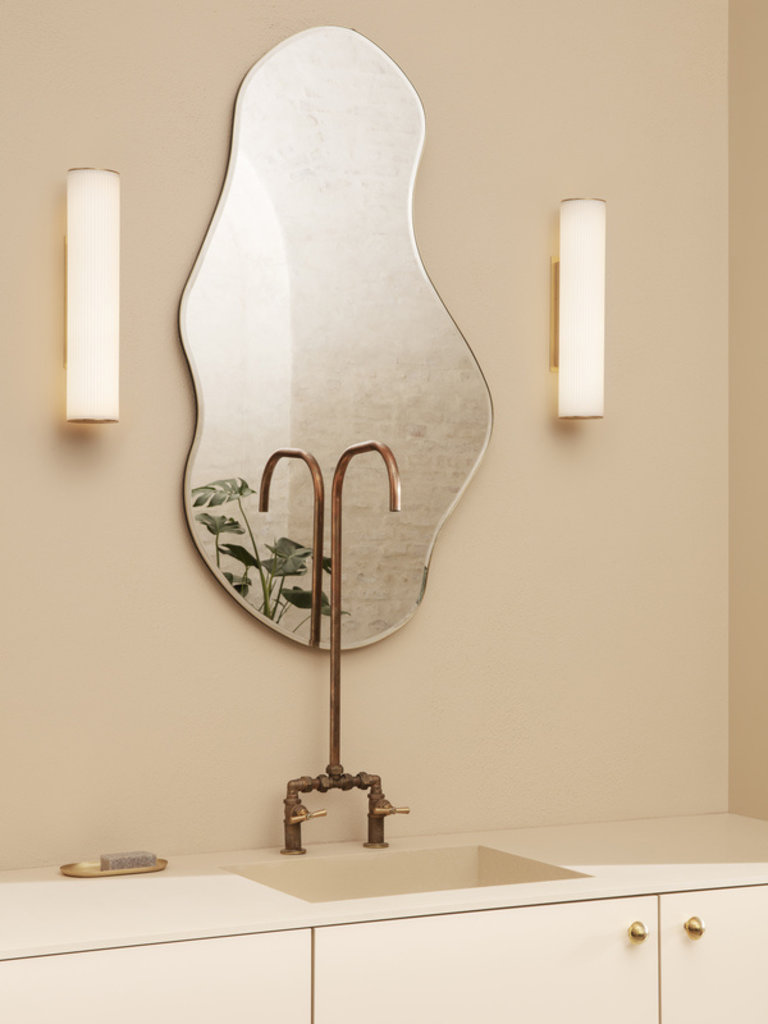 Ferm Living Spiegel Pond Large Dark Chrome