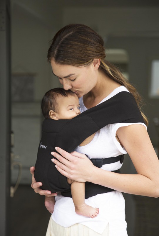 Ergobaby Babydraagzak Embrace Pure Black